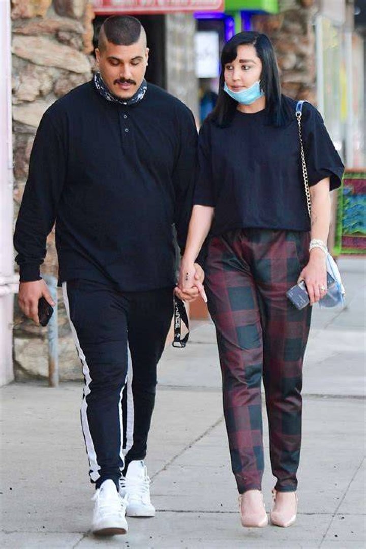 Amanda Bynes and Paul Michael's Relationship Timeline Us Weekly