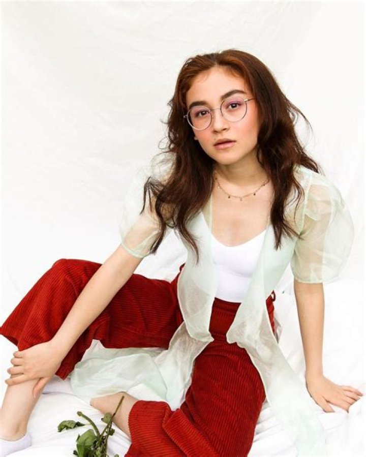 Anna Cathcart Social Media Photos 09/23/2020 &bull; CelebMafia
