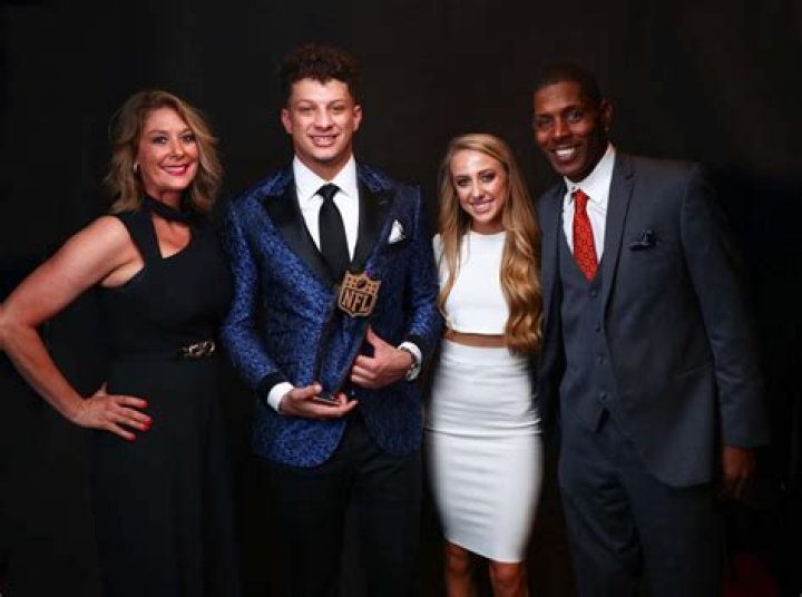 Are Patrick Mahomes Parents Still Married