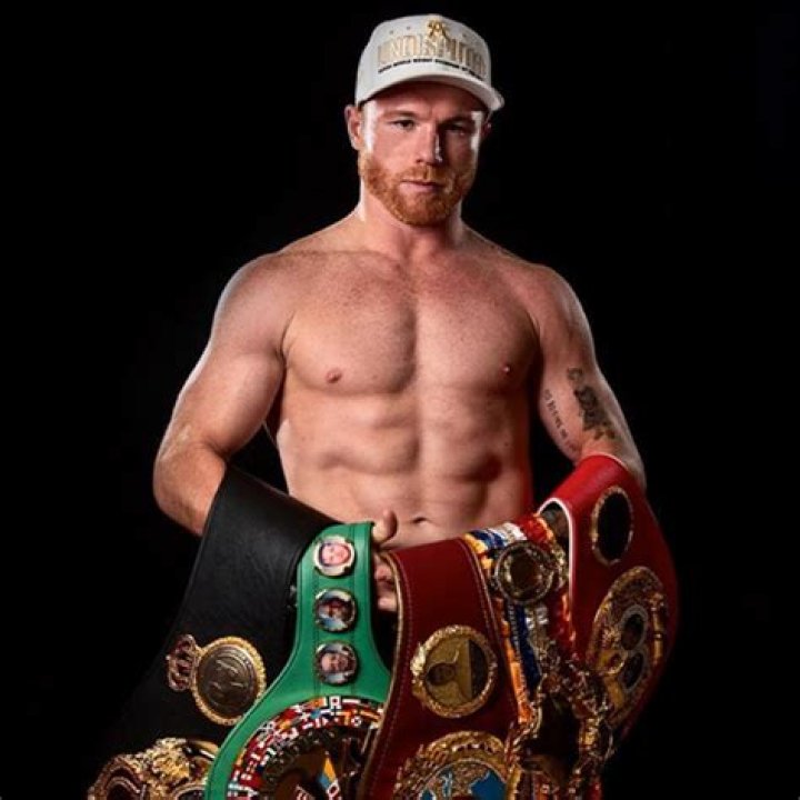 Canelo Alvarez Net Worth, Height, Boxing Record & Wife