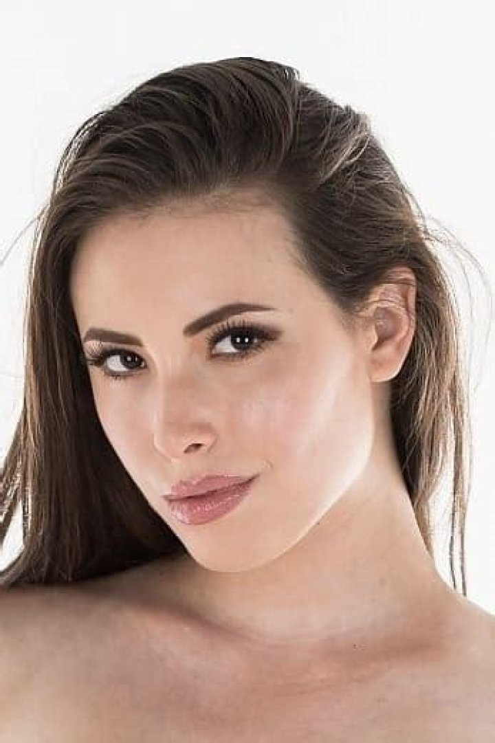 Casey Calvert Profile Images &mdash; The Movie Database (TMDB)