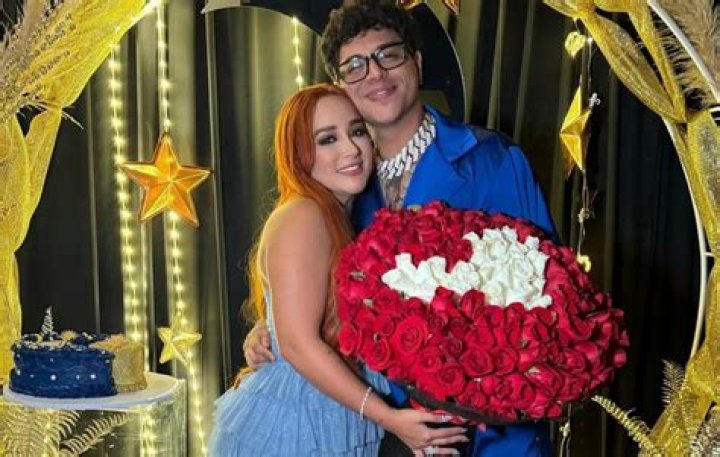 Daisy Anahy, esposa de Eduin Caz, anuncia que est&aacute; embarazada