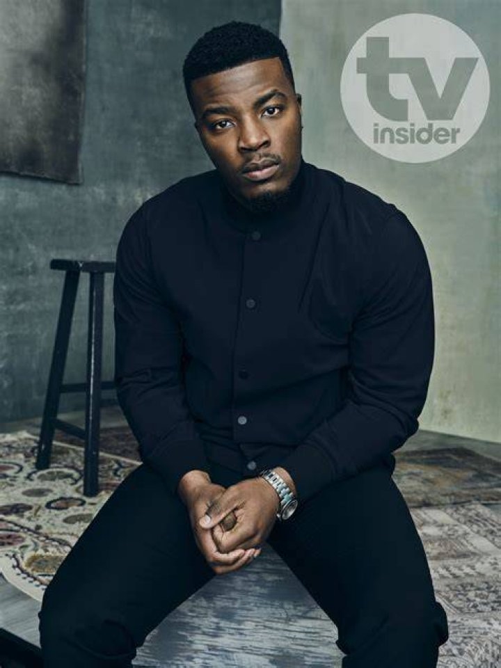 Daniel Ezra biography Age, height, net worth, movies, and TV shows