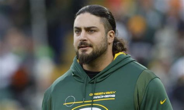 David Bakhtiari (Updated 2023) Net Worth, Contract And Personal Life