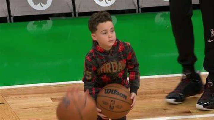 Deuce Tatum plays lockdown defense during Celtics shootaround NBA on