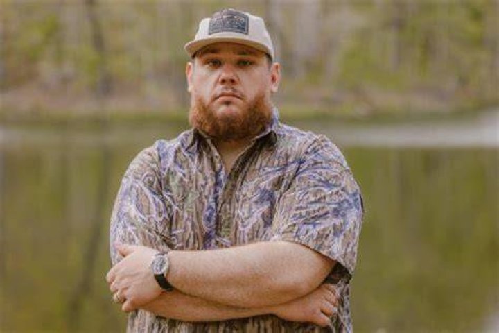 Did Luke Combs' Brother Pass Away? The Tragic Story