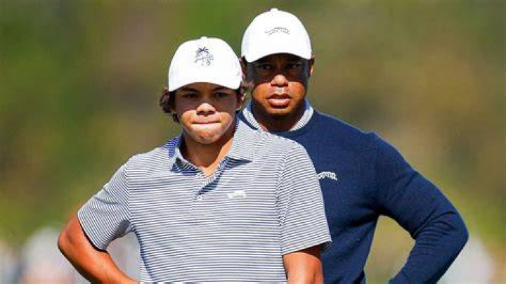 Does Charlie Woods' sister play golf?
