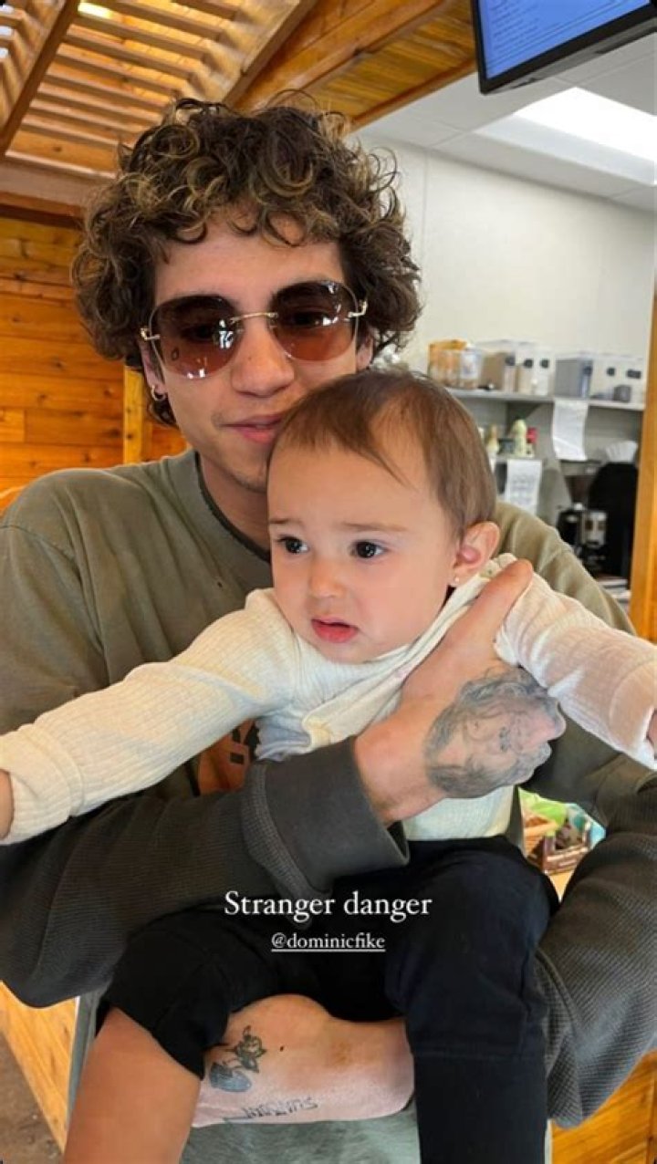 Dominic Fike Daughter Meet His Girlfriend Schafer?