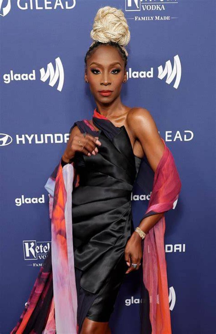 E! News How Angelica Ross Became Ryan Murphy's Muse for a 'Pose' Character