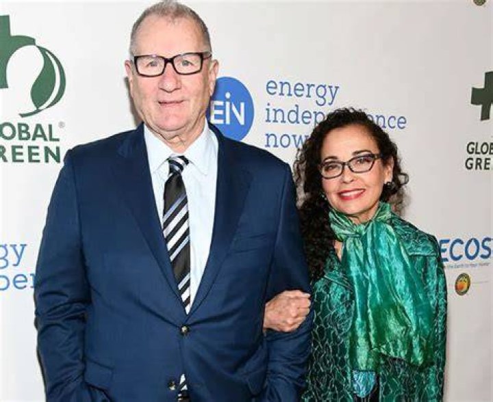 Ed O’Neill 2024 Wife, net worth, tattoos, smoking & body facts Taddlr