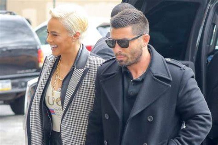 Fans Confused Over Paula Patton Dating Married Man After Cheating Ended