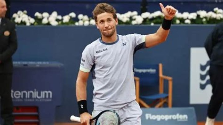 French Open 2022 Ruud makes it five of top eight into quarters with