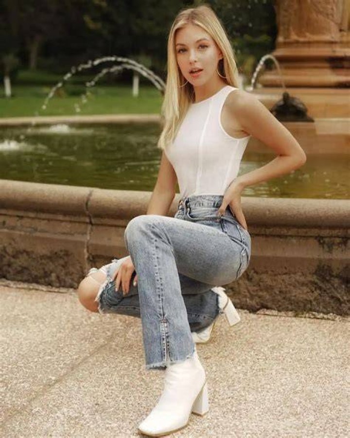 Gabby C Thomas Bio, Age, Height Models Biography DaftSex HD