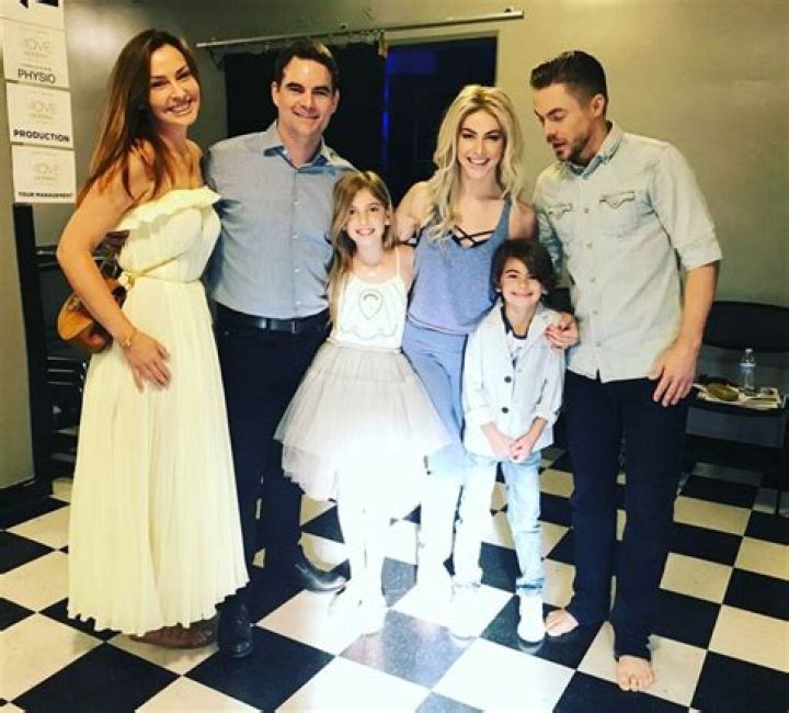 Gordon family w Houghs from DWTS Jeff gordon, Family photos, Jeff