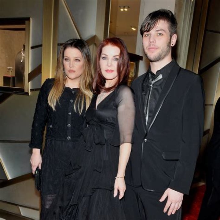How Many Kids Does Priscilla Presley Have? An Insight into the Personal