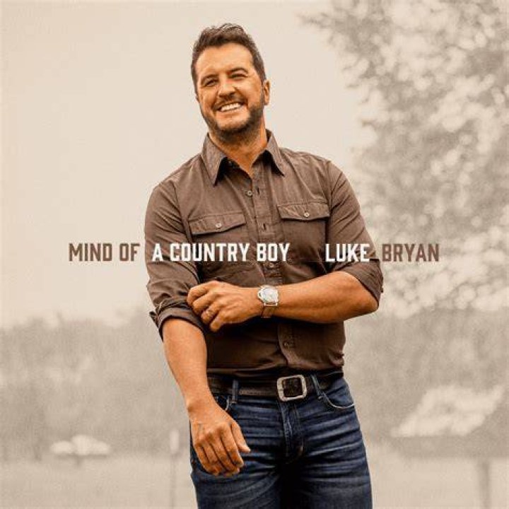 Is Luke Bryan Or Justin Moore’s Wife The Hottest In Country Music?
