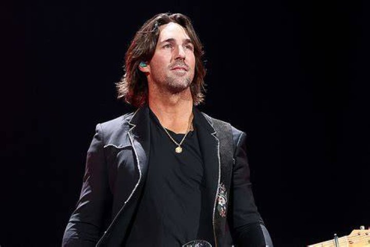 Jake Owen Plans a OneNightOnly Benefit Show at the Ryman