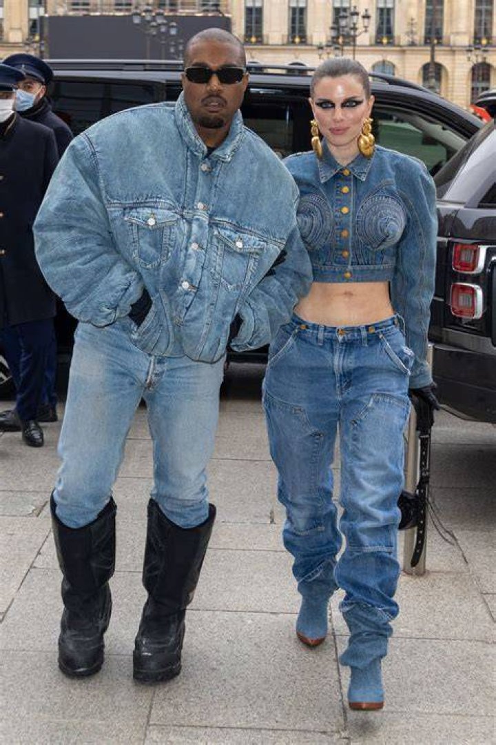 Julia Fox dating history From Kanye West to Drake Capital XTRA