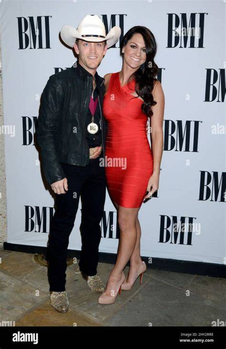 Kate Moore: The Unwavering Partner Of Justin Moore