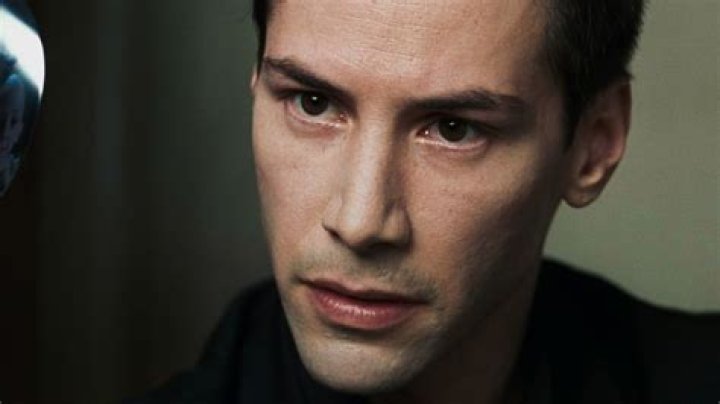 Keanu Reeves'ın 12 madde de bilinmeyen hayatı