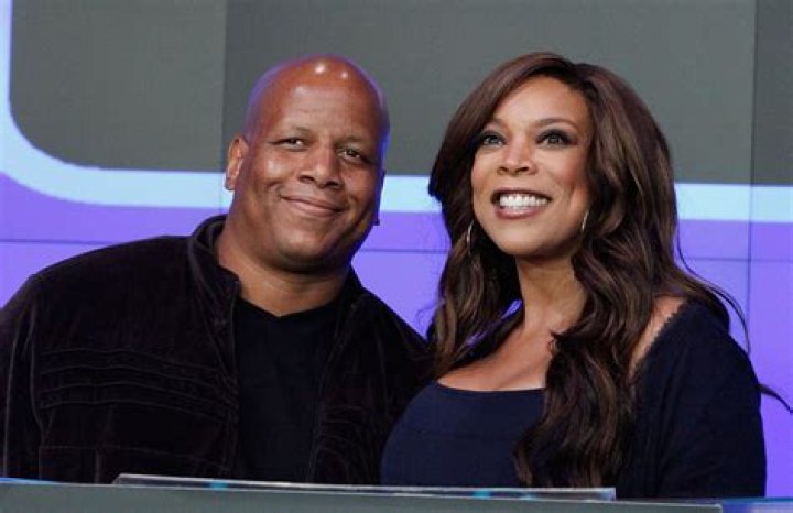 Kevin Hunter slams claims he sexually abused musician Aveon Falstar