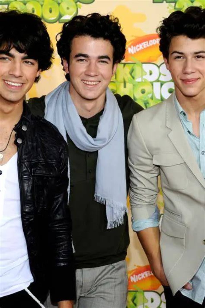 Kevin Jonas' Brothers Celebrate His 33rd Birthday Entertainment Tonight