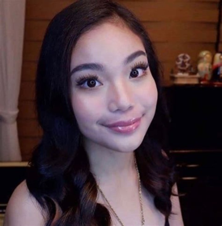 Kitty Duterte Flaunts Her Curves, Netizens Have These Reactions