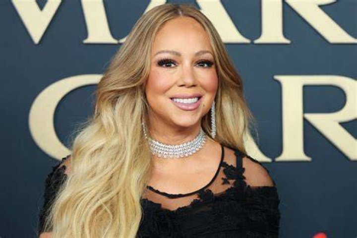 Mariah Carey wears her sexiest white dress yet for Valentine's Day