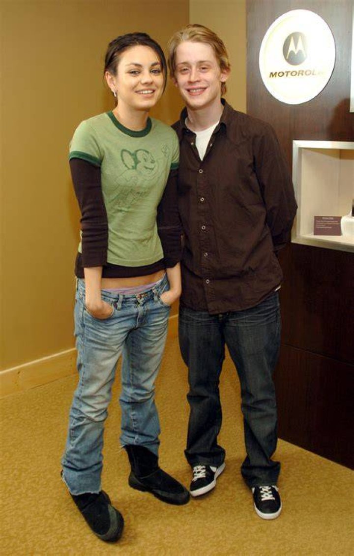 Mila Kunis and Macaulay Caulkin Cute celebrity couples, Celebrity