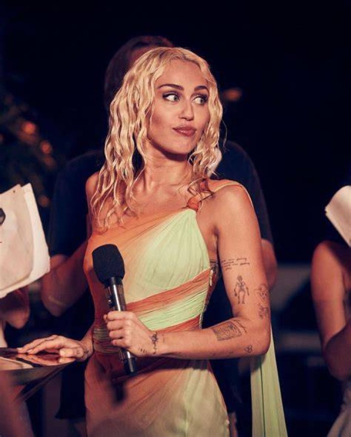Miley Cyrus 2023 New Year&rsquo;s Eve Get New Year 2023 Update