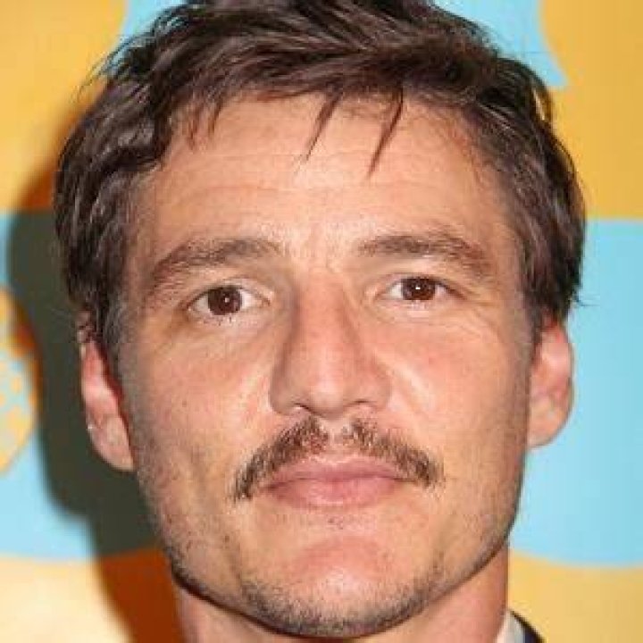 Pedro Pascal Bio, Age, Net Worth, Height, Nationality, Body