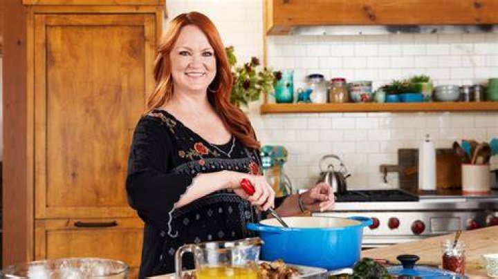 Pioneer Woman Ree Drummond's Kids Recreate Easter Photo from 10 Years Ago