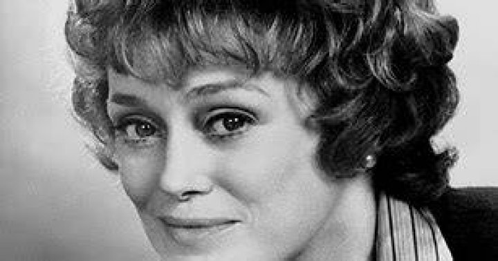 RUE McCLANAHAN Segundo Plato Cine
