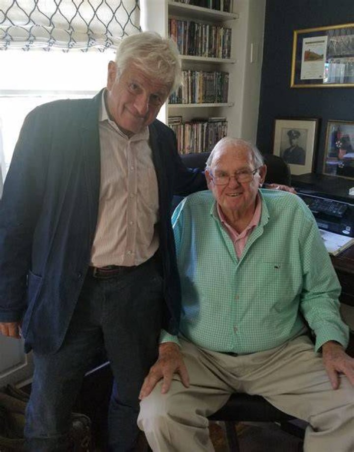 Toby Moffett Lowell Weicker was 'nobody's man but yours'