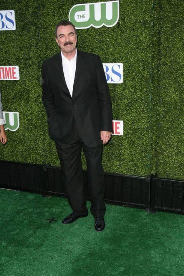 Tom Selleck Height