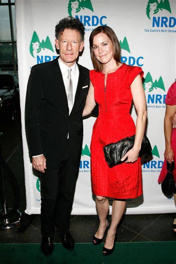 Who is Lyle Lovett married to? Dailynationtoday