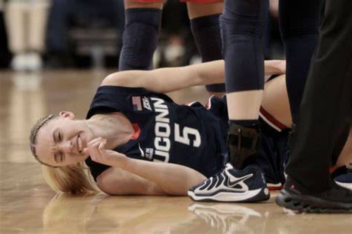 With Paige Bueckers Injured, UConn Faces a Tough Few Months The New